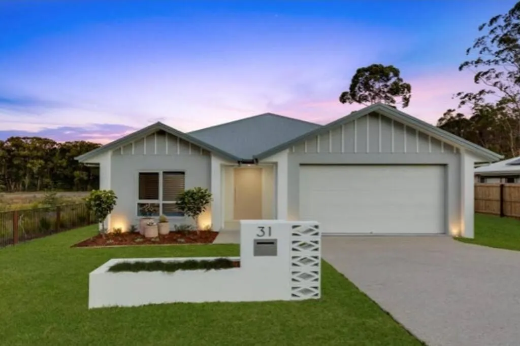 Unwind In Woombye Hotel Guest house