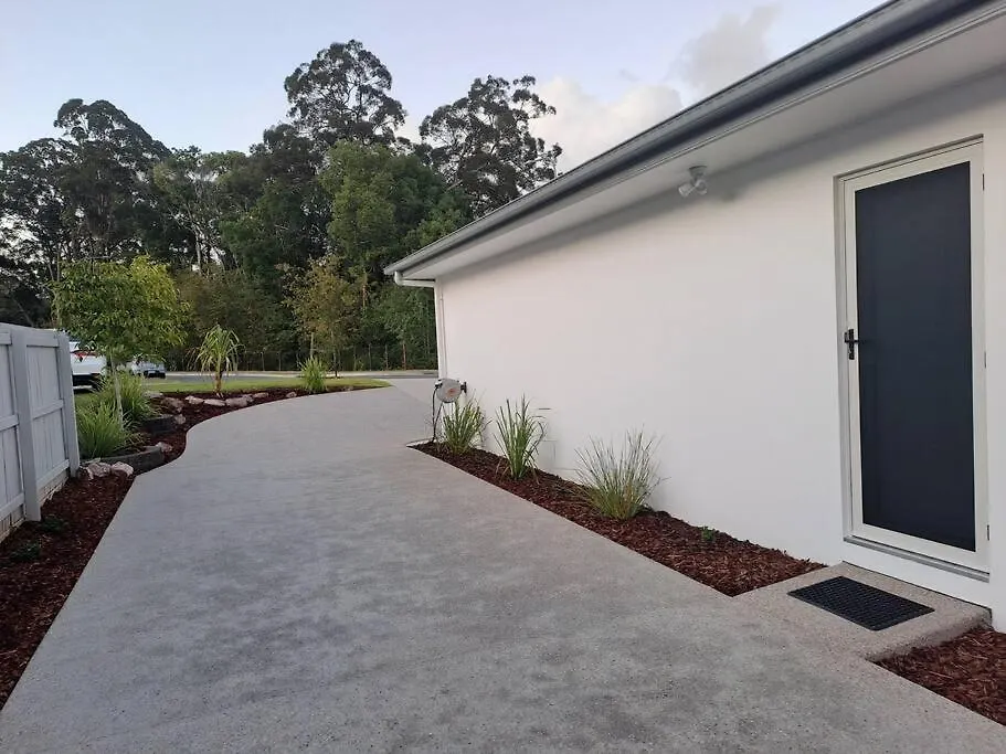 Unwind In Woombye Hotel 0*,